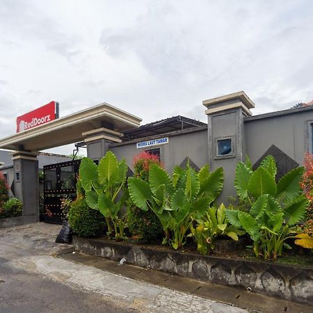 Reddoorz Syariah Near Rs Advent Bandar Lampung Hotel Eksteriør billede